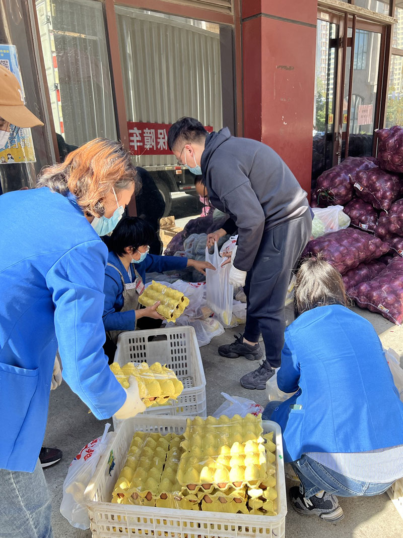华纳娱乐实业集团：心系“疫”线，，，，，，全力保供